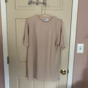 Princess Polly light Knit t shirt dress size 8 cream colored